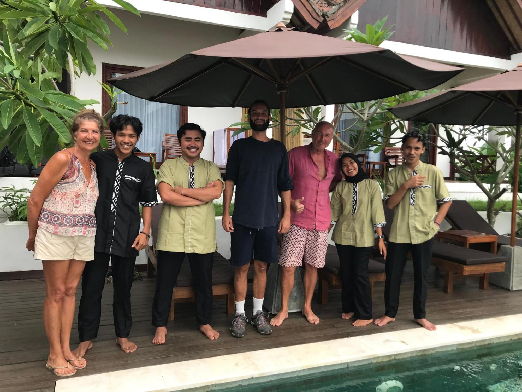 The Local Are Guling Villa Kuta  Exterior photo